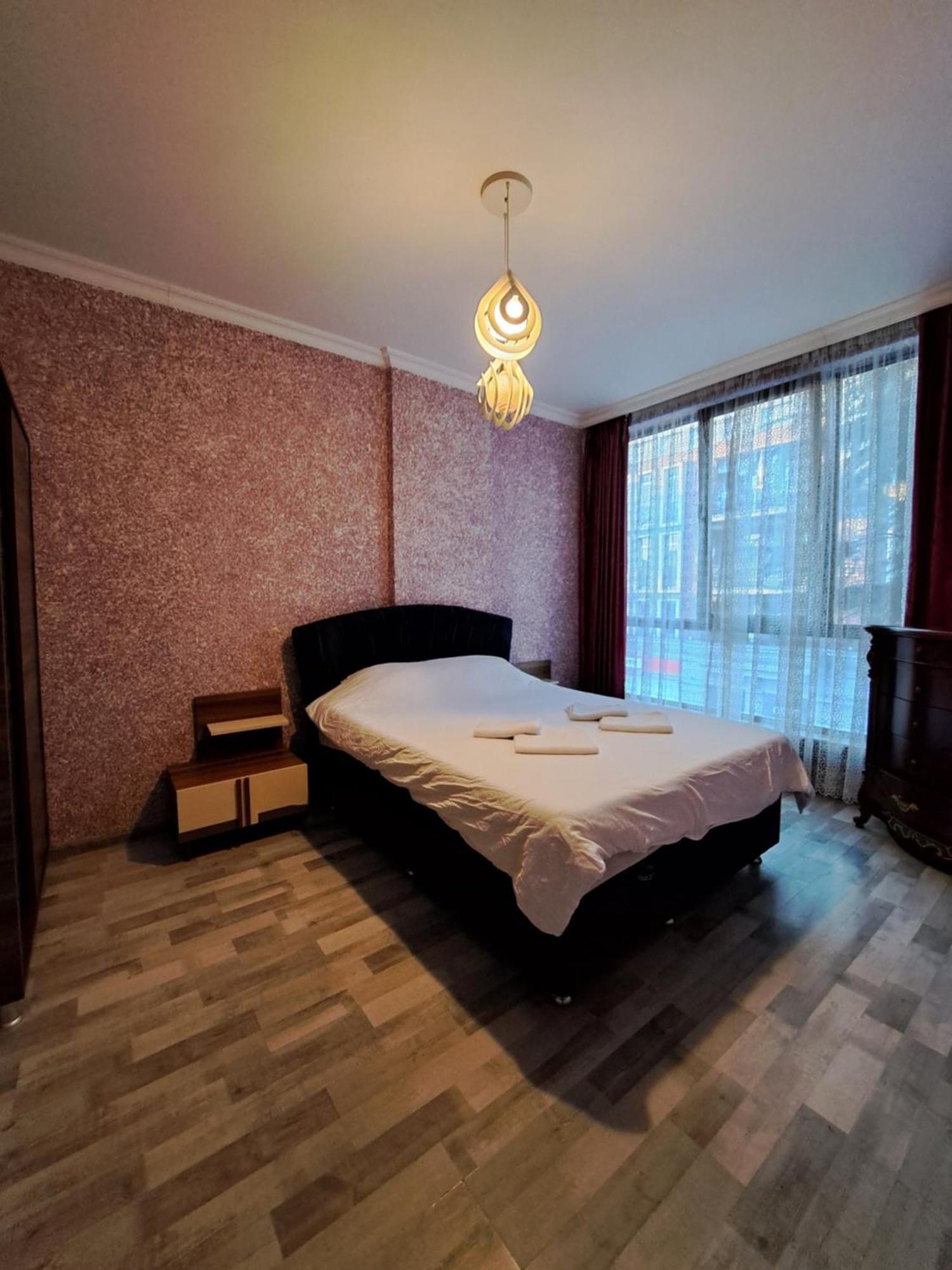Karvi Hostel & Suites บาทูมิ ภายนอก รูปภาพ