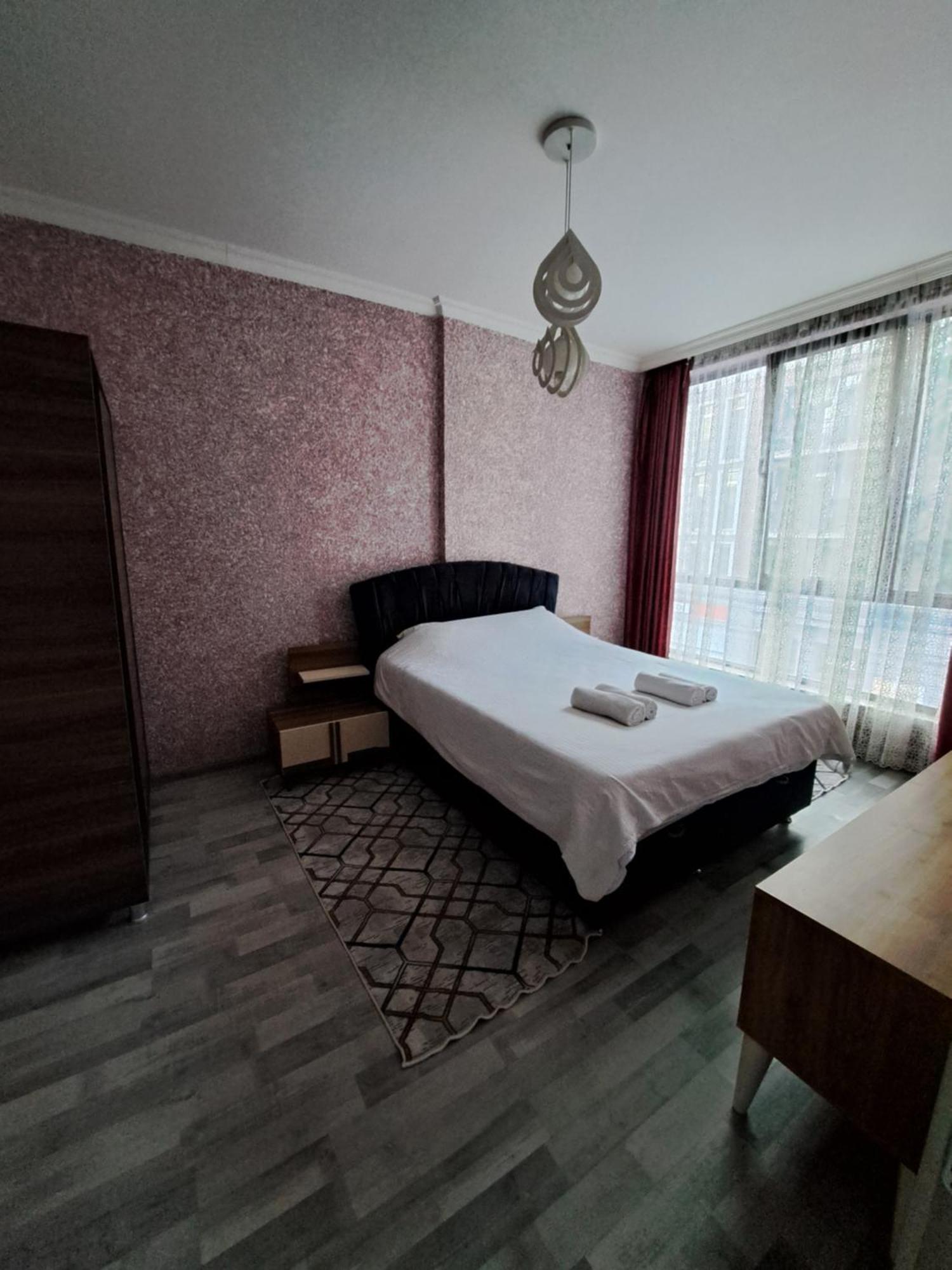 Karvi Hostel & Suites บาทูมิ ภายนอก รูปภาพ