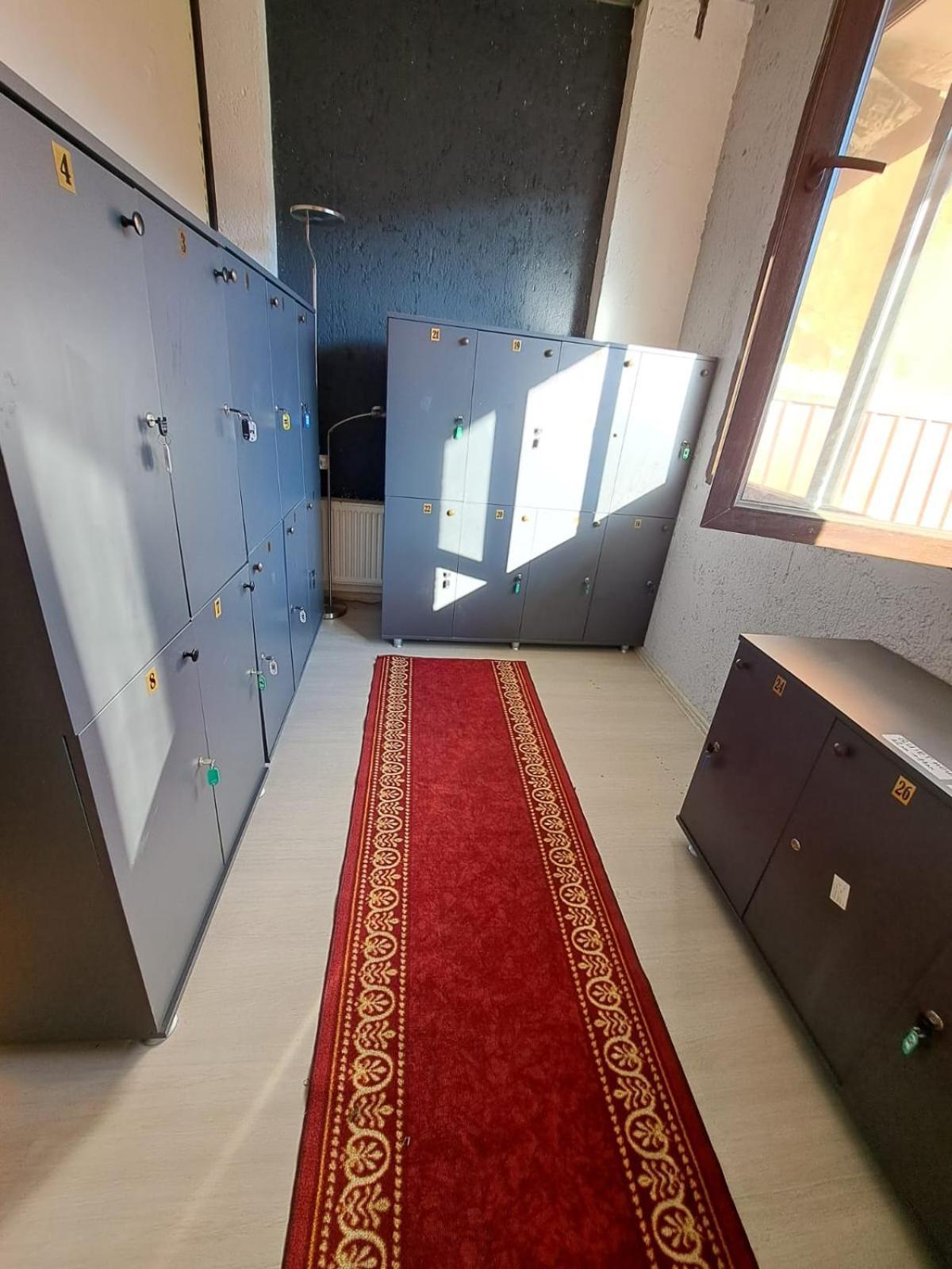 Karvi Hostel & Suites บาทูมิ ภายนอก รูปภาพ